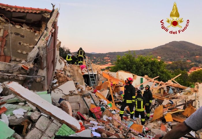 Esplode palazzina nell’Isola d’Elba, un morto