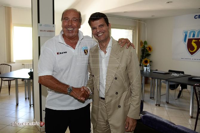 Salernitana, il presidente Marco Mezzaroma in visita alla squadra in ritiro