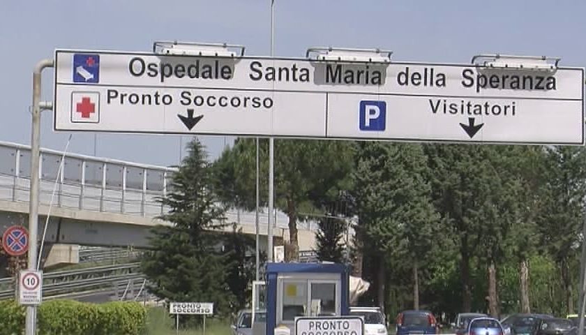 Battipaglia, mobilitazione per salvare l’ospedale