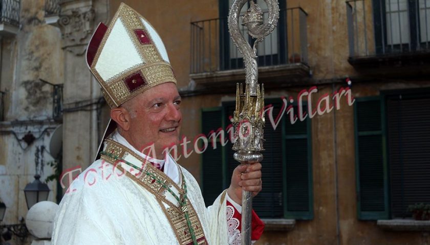 A San Matteo l’imposizione del Pallio all’Arcivescovo Andrea Bellandi