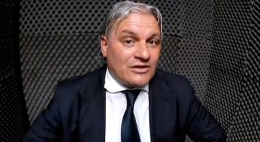 Insulti sessisti alla guardalinee, 400 euro di multa all’Agropoli