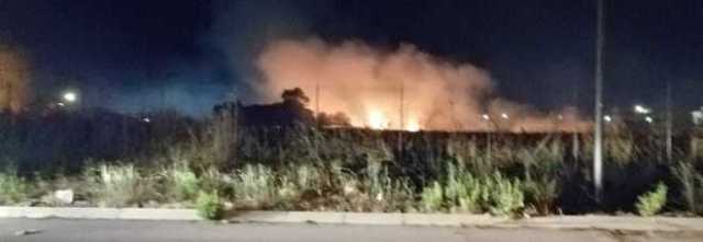 Incendio nella zona industriale a poche ore dall’arrivo del ministro