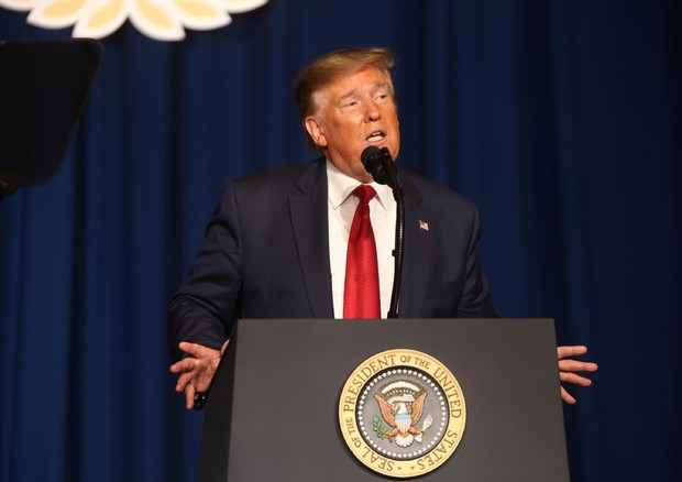 Trump attacca manager case auto Ford e Gm, sono deboli