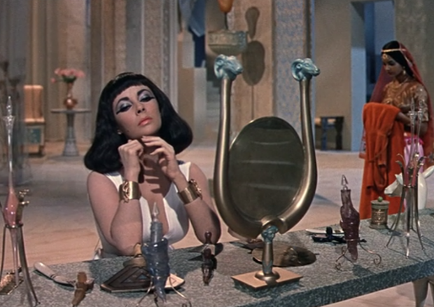 Ricreato il profumo di Cleopatra, era a base di mirra