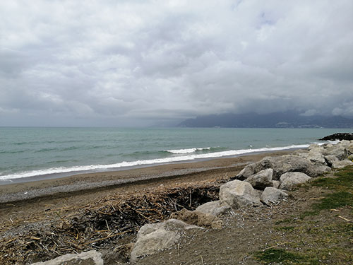 Meteo: il caldo ha i giorni contati, in arrivo la pioggia