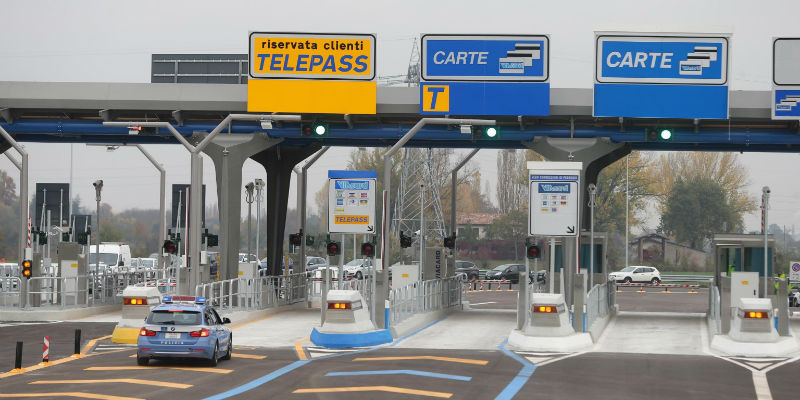 Lavori in autostrada, chiuso tra mercoledì e giovedì il tratto tra Cava De Tirreni e Nocera Nord verso Napoli