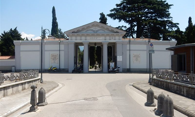 Nocera Inferiore, ecco le modalità per entrare al Cimitero comunale: mascherine e distanza