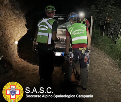 Ciclista nel dirupo, salvato dal soccorso alpino