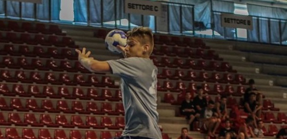 IL GIOVANE TALENTO CHRISTIAN MANOJLOVIC ALLA HANDBALL LANZARA