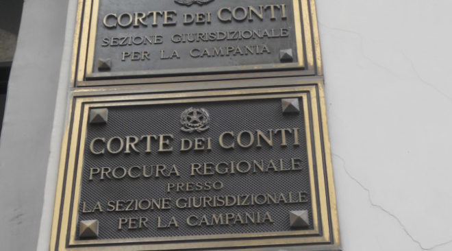 Regione Campania, 9 indagati con l’accusa di sperpero milionario di fondi alla Sma