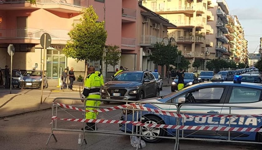 Bomba day a Battipaglia, operazioni di disinnesco in corso