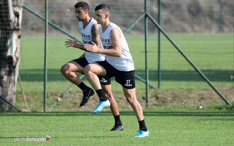 Salernitana, nel pomeriggio amichevole con la Primavera a porte chiuse