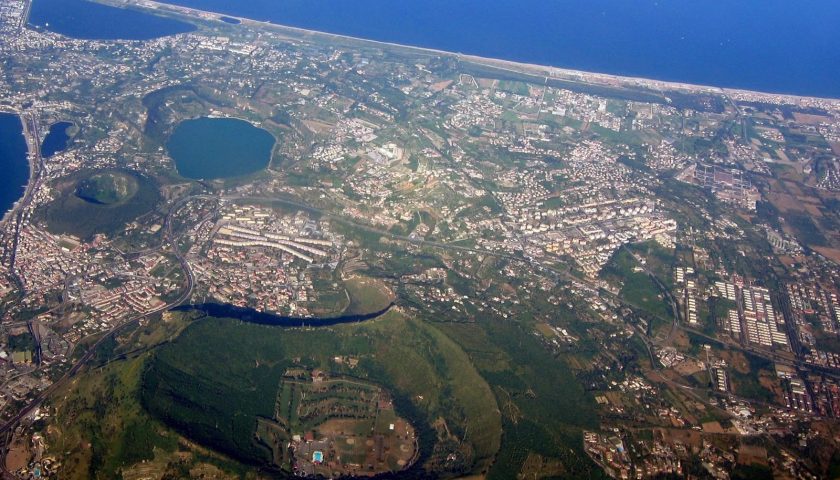 BRADISISMO, CONFESERCENTI CAMPANIA: GOVERNO ANCORA SILENTE SUL RINVIO DELLE SCADENZE PER LE POLIZZE CATASTROFALI PER L’AREA FLEGREA