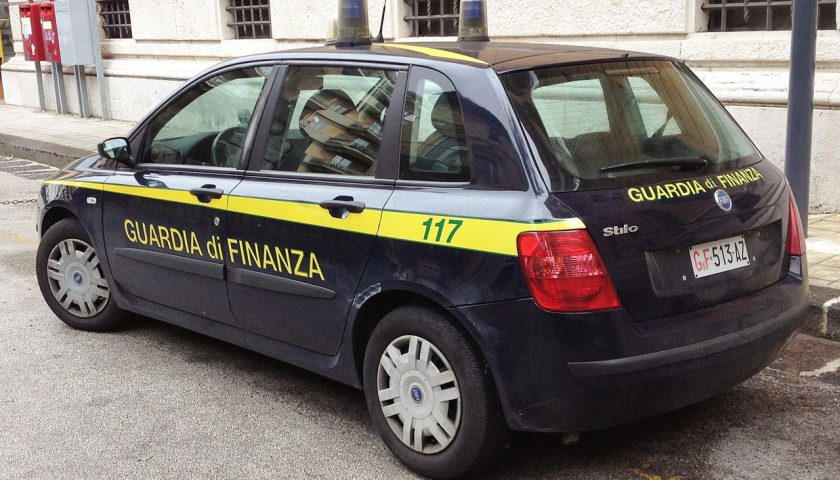 Scafati, sequestrate due discariche abusive: in due nei guai
