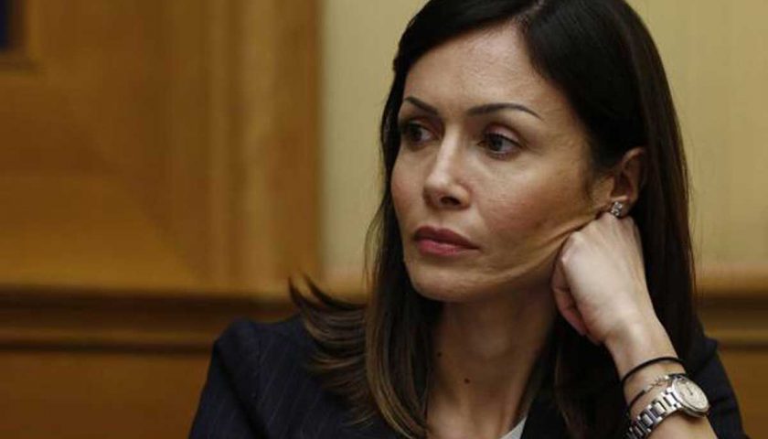 Mara Carfagna lascia Azione in polemica con il leader Calenda
