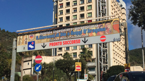 Incidente a Castellabate, 17enne trasferito al Ruggi di Salerno