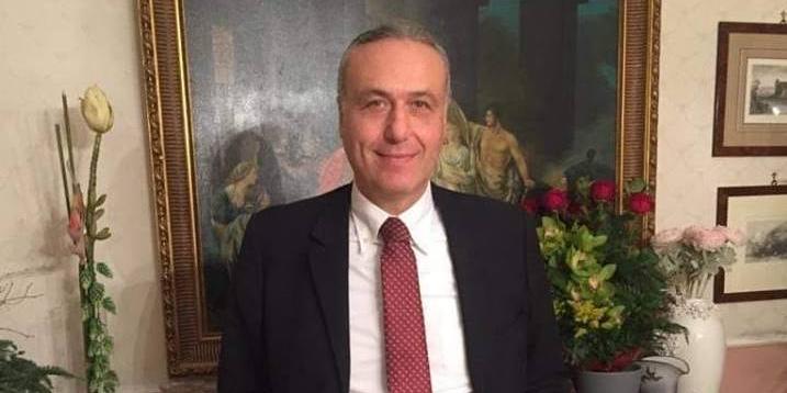 Giunta azzerata a Scafati, la minoranza: “Il sindaco sta giocando al Mercante in Fiera”
