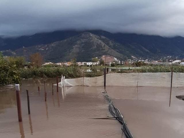 Fiumi in piena e allagamenti nell’Agro, Coldiretti: “Terreni distrutti”