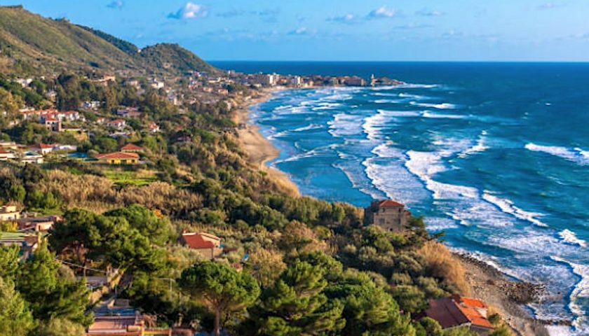 Consac: l’Arpac certifica la qualità del mare eccellente nel Salernitano