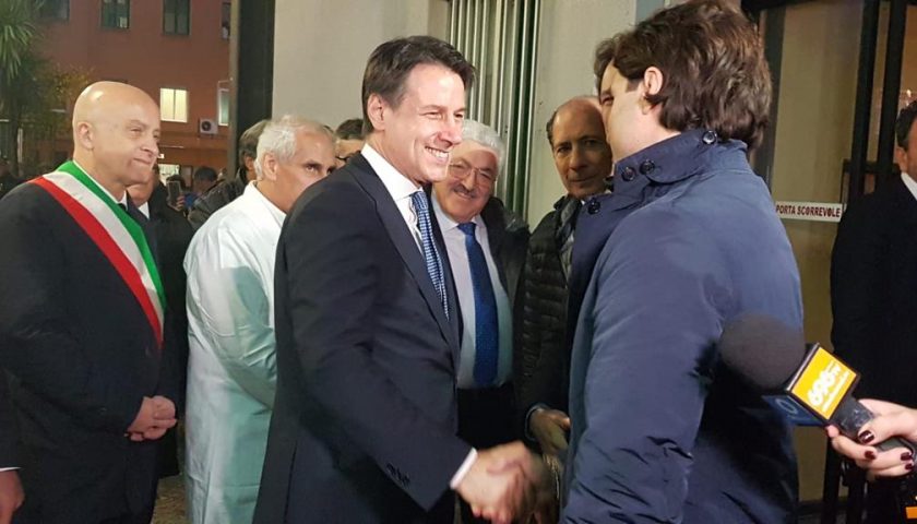 Conte nel Cilento e da Vallo della Lucania annuncia: «Sbloccare 63 miliardi per il Sud»