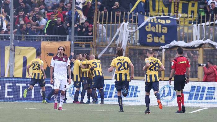 Le vespe pungono, la Salernitana no: il derby è della Juve Stabia