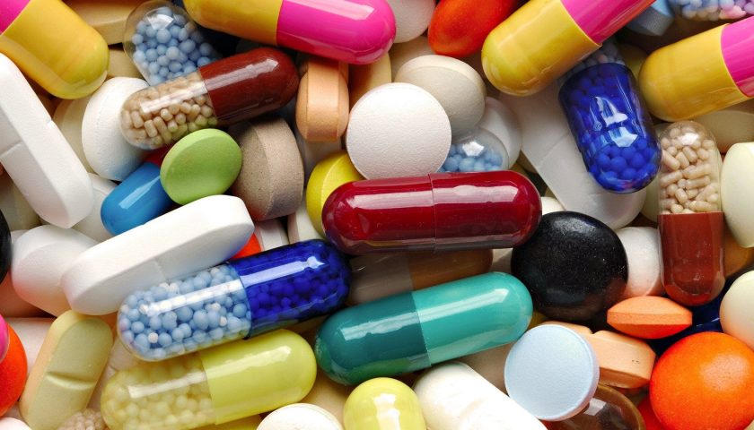 Tutto sugli antibiotici e la loro efficacia: entro il 2050 10 milioni di persone potrebbero morire per infezioni batteriche
