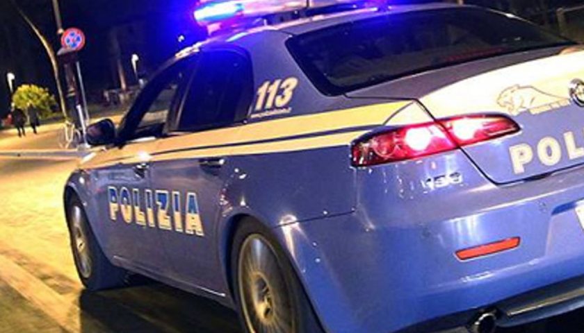 Cava de’ Tirreni, arrestato spacciatore di 17 anni: blitz della polizia in un garage