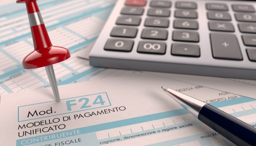 Salerno, guasto alla linea internet settore tributi: sospesi i servizi di ufficio
