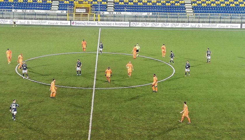 Altalena di gol al “Menti” di Castellammare, il Bisceglie inchioda la Cavese sul pareggio