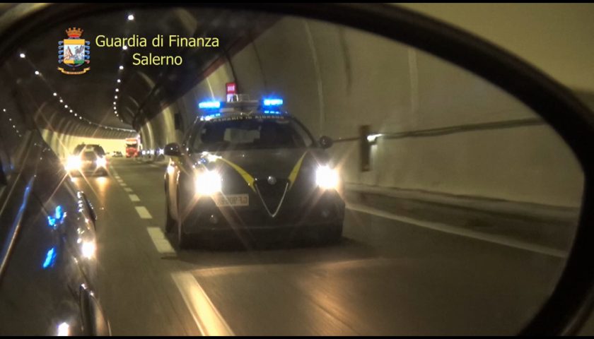 Prosciugava conti correnti, manette ad ex direttrice Poste