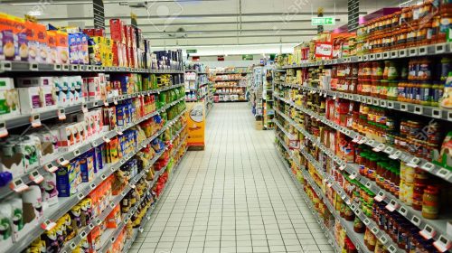 Eboli, straniero non apre lo zaino: lite al market Eboli, straniero non apre lo zaino: lite al market