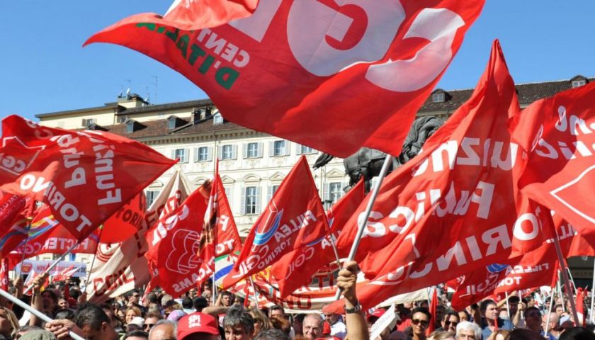 Salerno, iniziativa domani della Cgil “Camminiamo insieme”