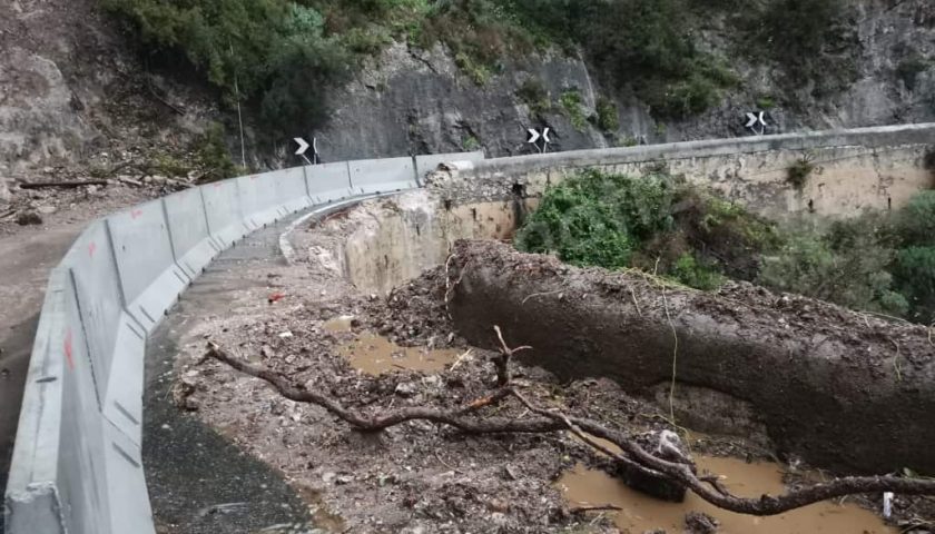 Maltempo: anche per vigilia di Natale rimane chiusa la S.S.163 “Amalfitana”