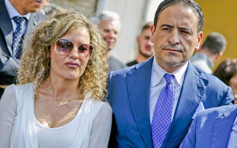 Il pentito dei casalesi in aula per il processo ad Aliberti: «Mai conosciuti l’ex sindaco e la moglie»
