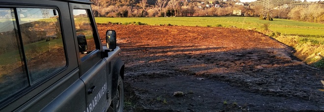 Smaltimento illecito di rifiuti,  sequestrato allevamento ad Altavilla Silentina