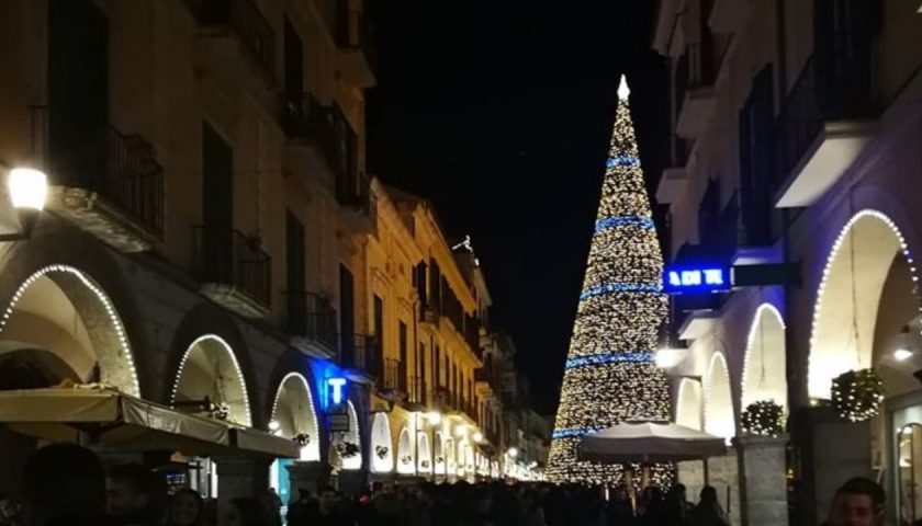 Capodanno da incubo a Cava de’ Tirreni: «Abbiamo rischiato una nuova Corinaldo»