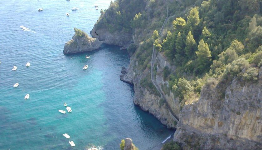 Consolidamento dei costoni rocciosi ad Amalfi: pubblicato un bando da 600mila euro