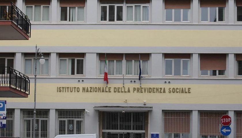 Truffe all’Inps, un centinaio di imputati verso il “salvagente” della prescrizione