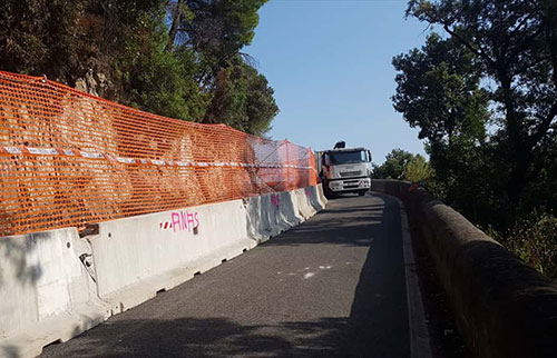 Frana in Costiera, ordinanza del sindaco di Cetara: riapre la statale Amalfitana ma solo per i mezzi pubblici