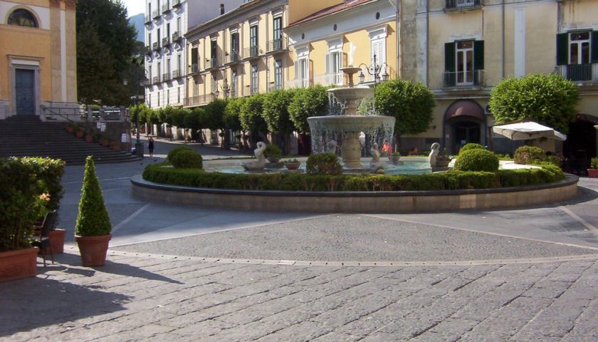 Cava de’ Tirreni, ladri al tempo della crisi: rubano scarpe e stendino durante un trasloco