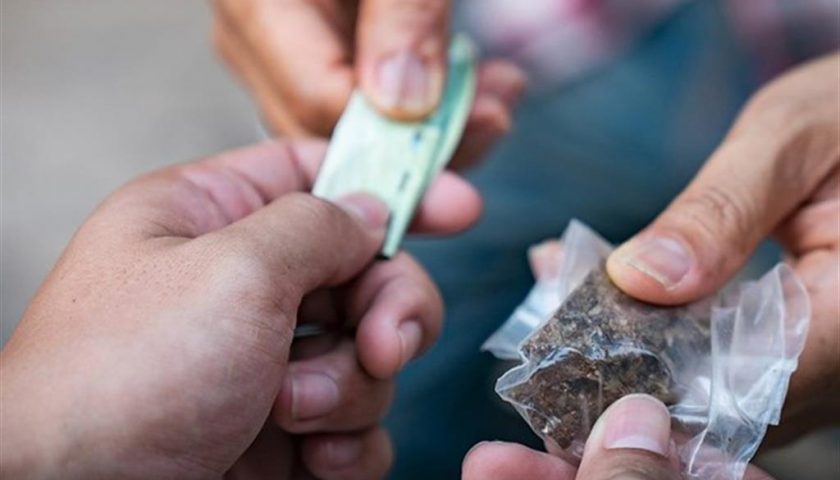 Spaccio di droga, tre pusher nei guai nell’Agro