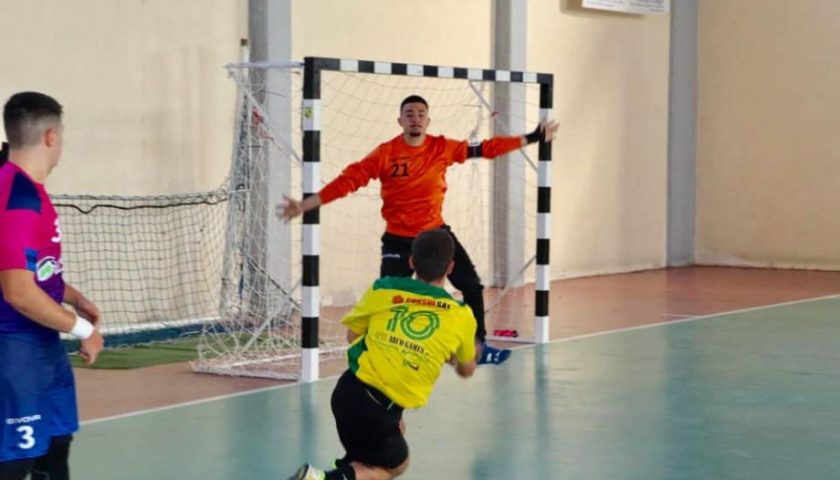 La Genea Handball Lanzara nuovamente in scena alla Palumbo. Ospite il Valentino Ferrara