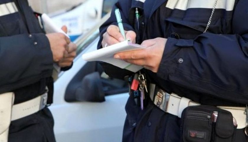 A Nocera Inferiore oltre mille multe al mese dalla polizia municipale