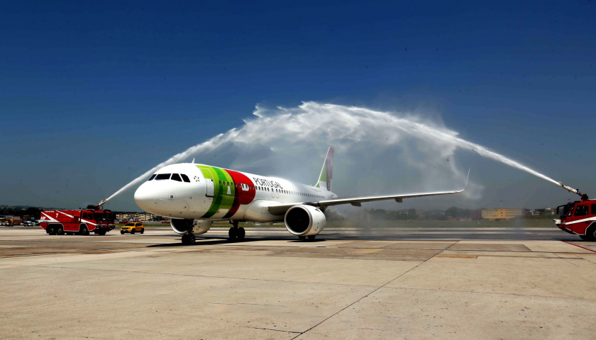 Aeroporto di Napoli, crescita di viaggiatori: “Con il Salerno/Costa d’Amalfi il volume del traffico aumenterà”