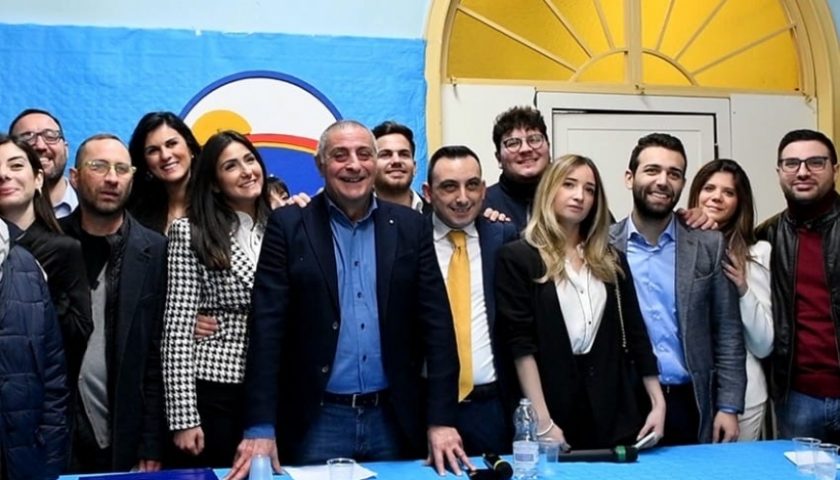 Angri, Mauri presenta la candidatura tra partecipazione di giovani ed entusiasmo