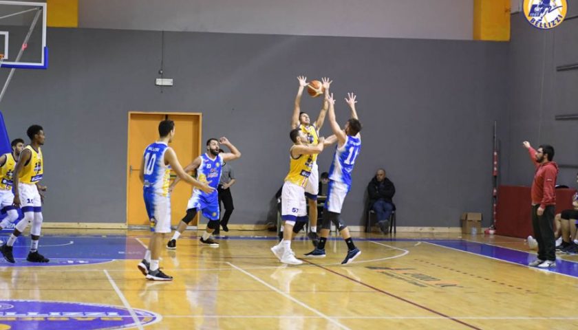 Basket Bellizzi sconfitto al “Pala Silvestri”: Salerno vince il derby