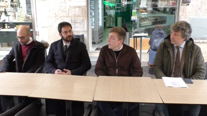 Salerno Pulita, i 5 Stelle: “Chiarezza sul contratto di affidamento”