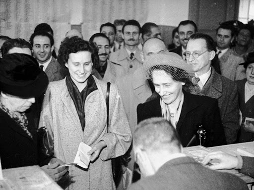 Accadde oggi: il 10 marzo del 1946 le donne andarono per la prima volta al voto