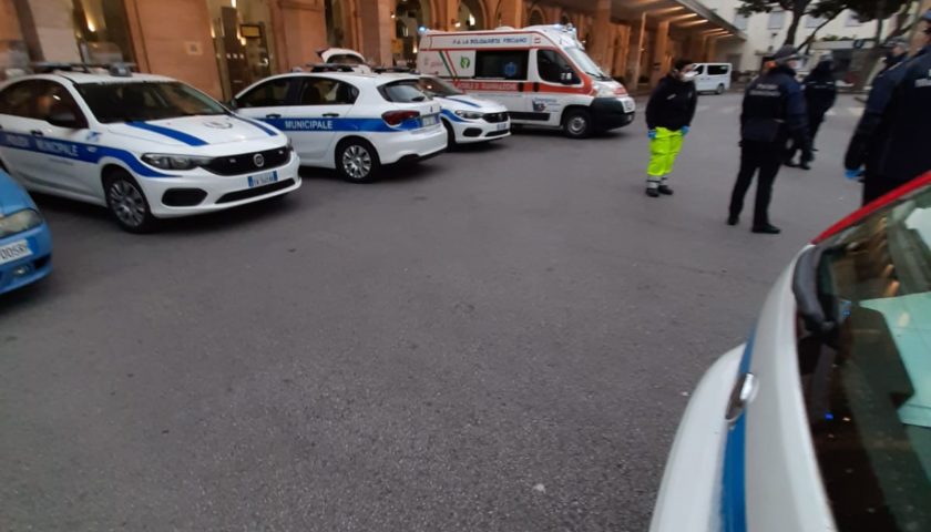 Stazione di Salerno presidiata, si temono “furbetti” in arrivo dal Nord con tragitti ferroviari diversi