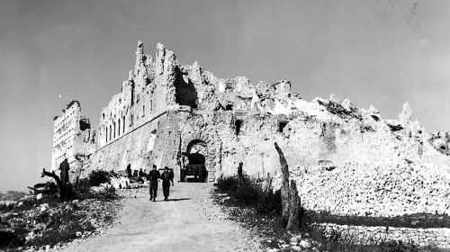 Accadde oggi: il 15 marzo del 1944 gli alleati bombardano Montecassino nel terzo attacco alla città